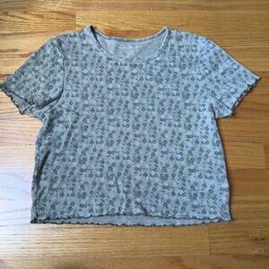 American Eagle Top Tee Green Floral Lettuce Trim Cropped Short Sleeve Size L